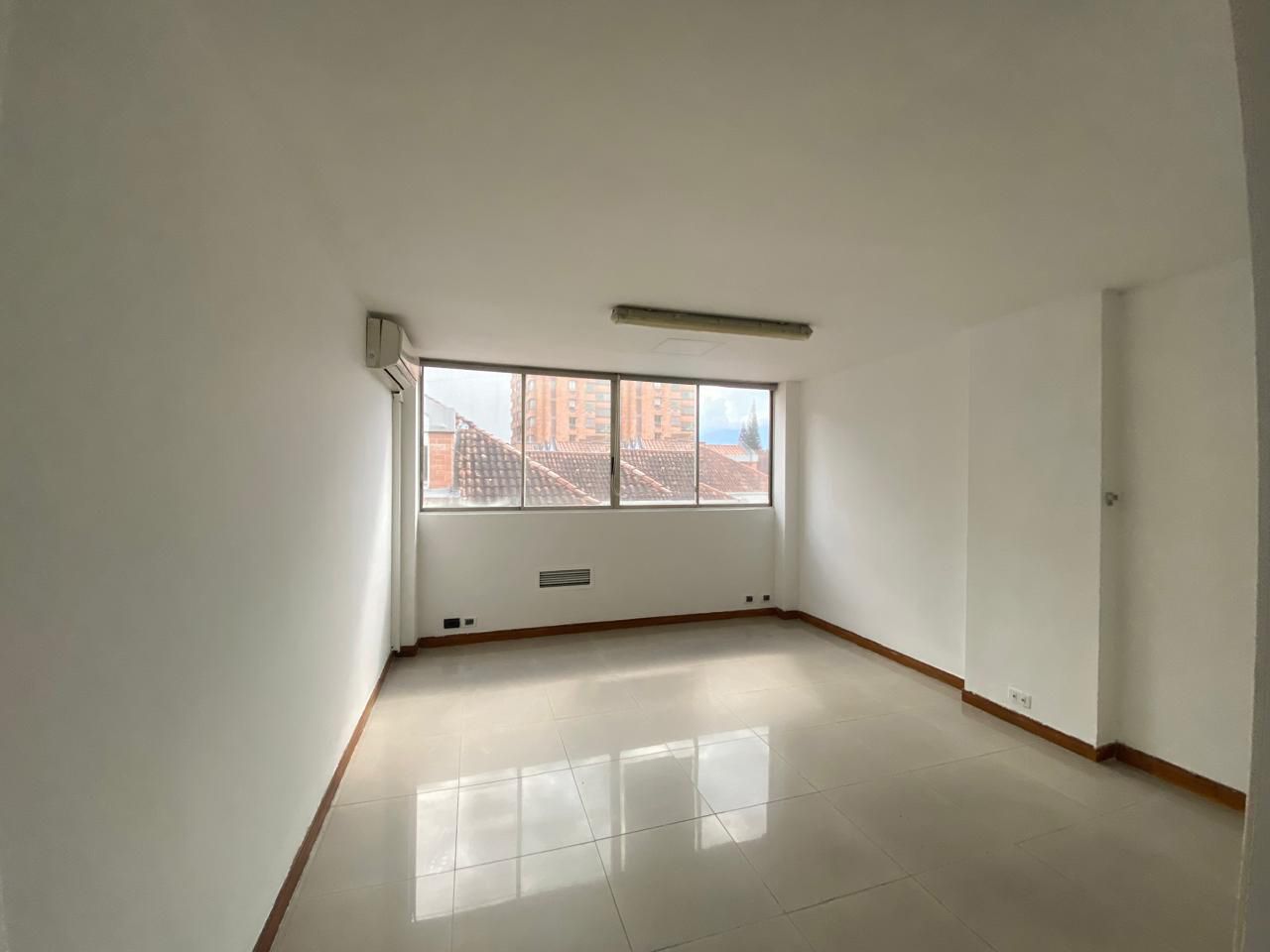 Oficina en venta Antioquia Medellín La Aguacatala 50 m2 Habitaciones 0 Baños 0 Garajes 0 Precio $470000000