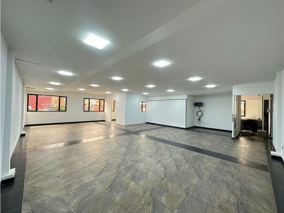 Oficina en arriendo Cundinamarca Bogotá El Recuerdo 110 m2 Habitaciones 0 Baños 2 Garajes 0 Precio $3550000