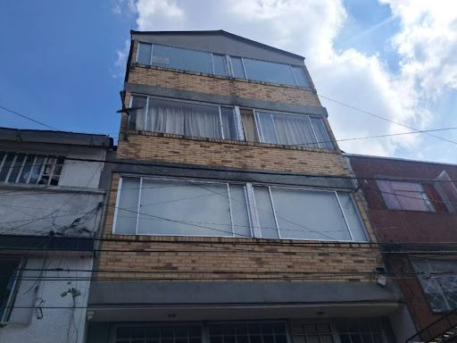 Apartamento en arriendo Cundinamarca Bogotá Las Ferias Occidental 25 m2 Habitaciones 1 Baños 1 Garajes 2 Precio $1500000