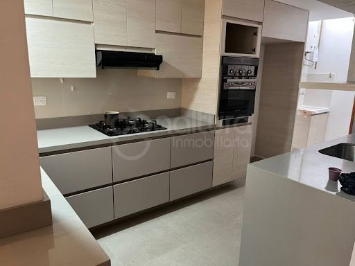 Casa en arriendo Antioquia Envigado El Esmeraldal 280 m2 Habitaciones 3 Baños 3 Garajes 2 Precio $6690000