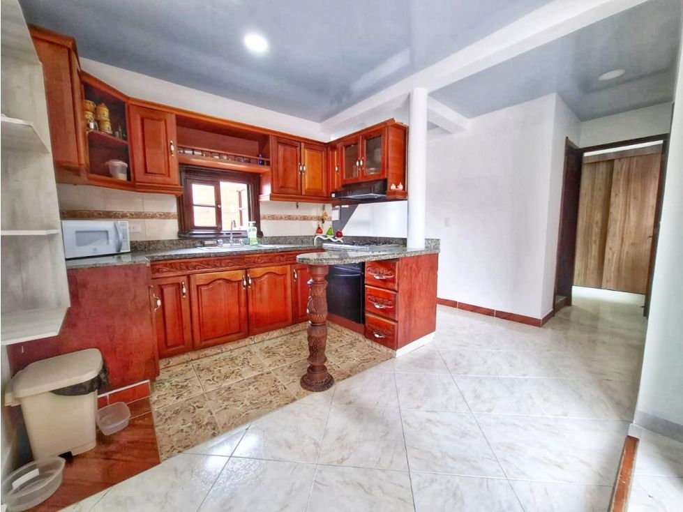 Casa en venta Antioquia Medellín Los Alpes 120 m2 Habitaciones 3 Baños 2 Garajes 0 Precio $320000000