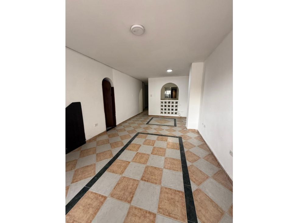 Apartamento en arriendo Antioquia Medellín Altamira 86 m2 Habitaciones 3 Baños 2 Garajes 0 Precio $1650000