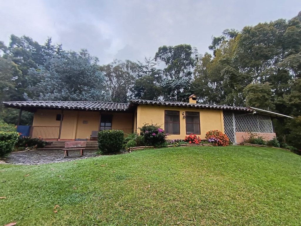 Finca en venta Antioquia El Carmen De Viboral El Carmen De Viboral 200 m2 Habitaciones 3 Baños 2 Garajes 1 Precio $1600000000