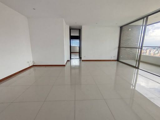 Apartamento en arriendo Antioquia Medellín Los Balsos No1 105 m2 Habitaciones 2 Baños 3 Garajes 2 Precio $5500000