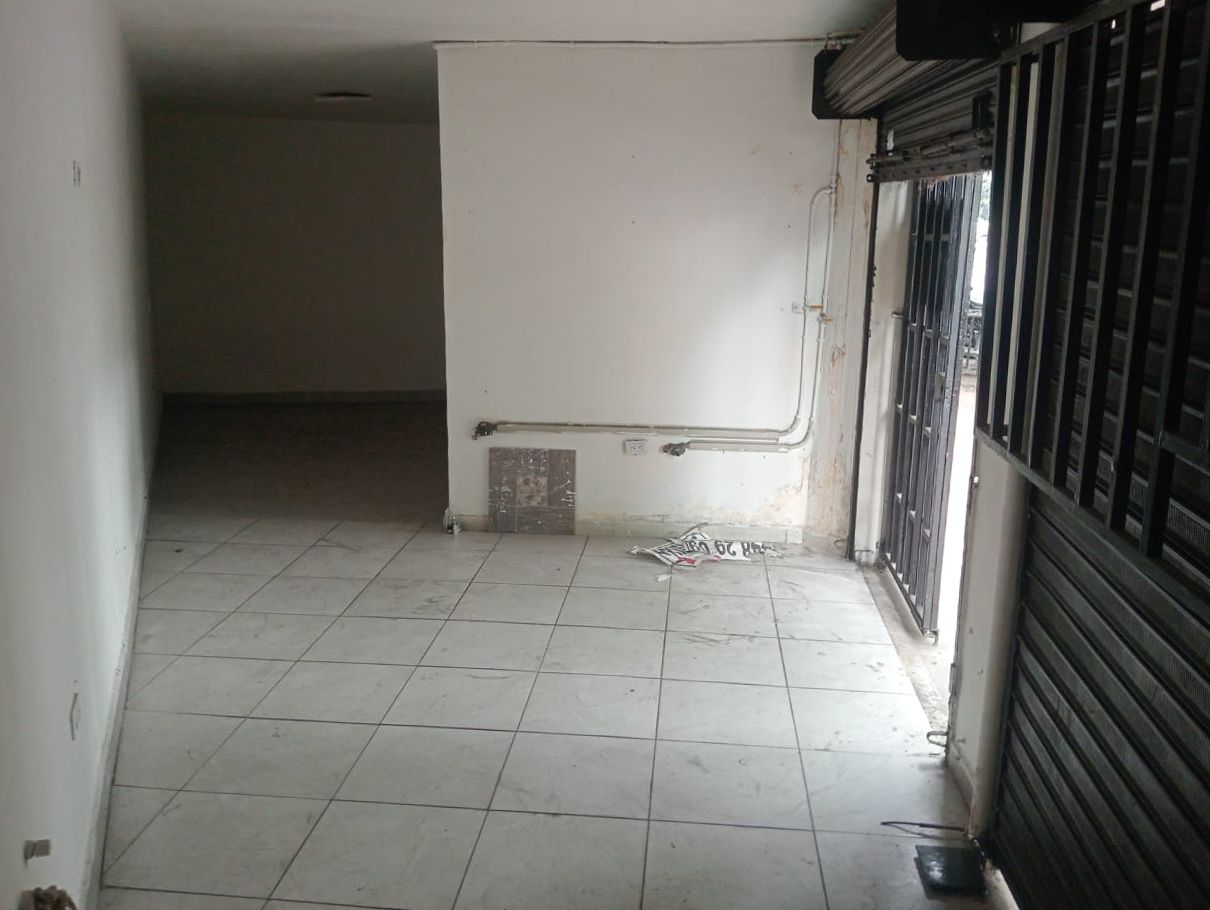Local en arriendo Antioquia Medellín Carlos E Restrepo 40 m2 Habitaciones 0 Baños 1 Garajes 0 Precio $2300000
