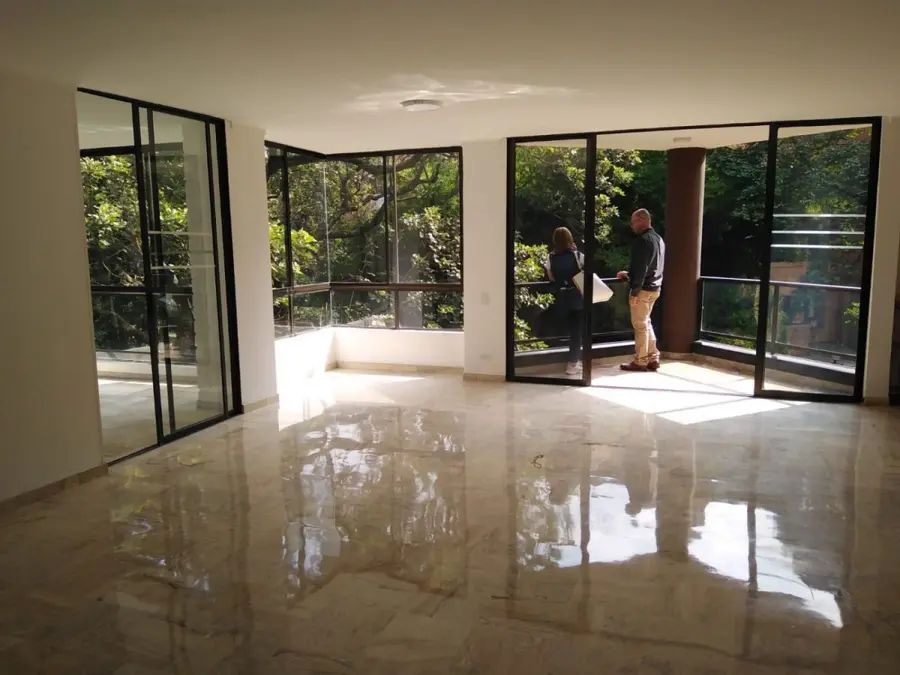 Apartamento en venta Antioquia Medellín Los Conquistadores 140 m2 Habitaciones 3 Baños 4 Garajes 2 Precio $550000000