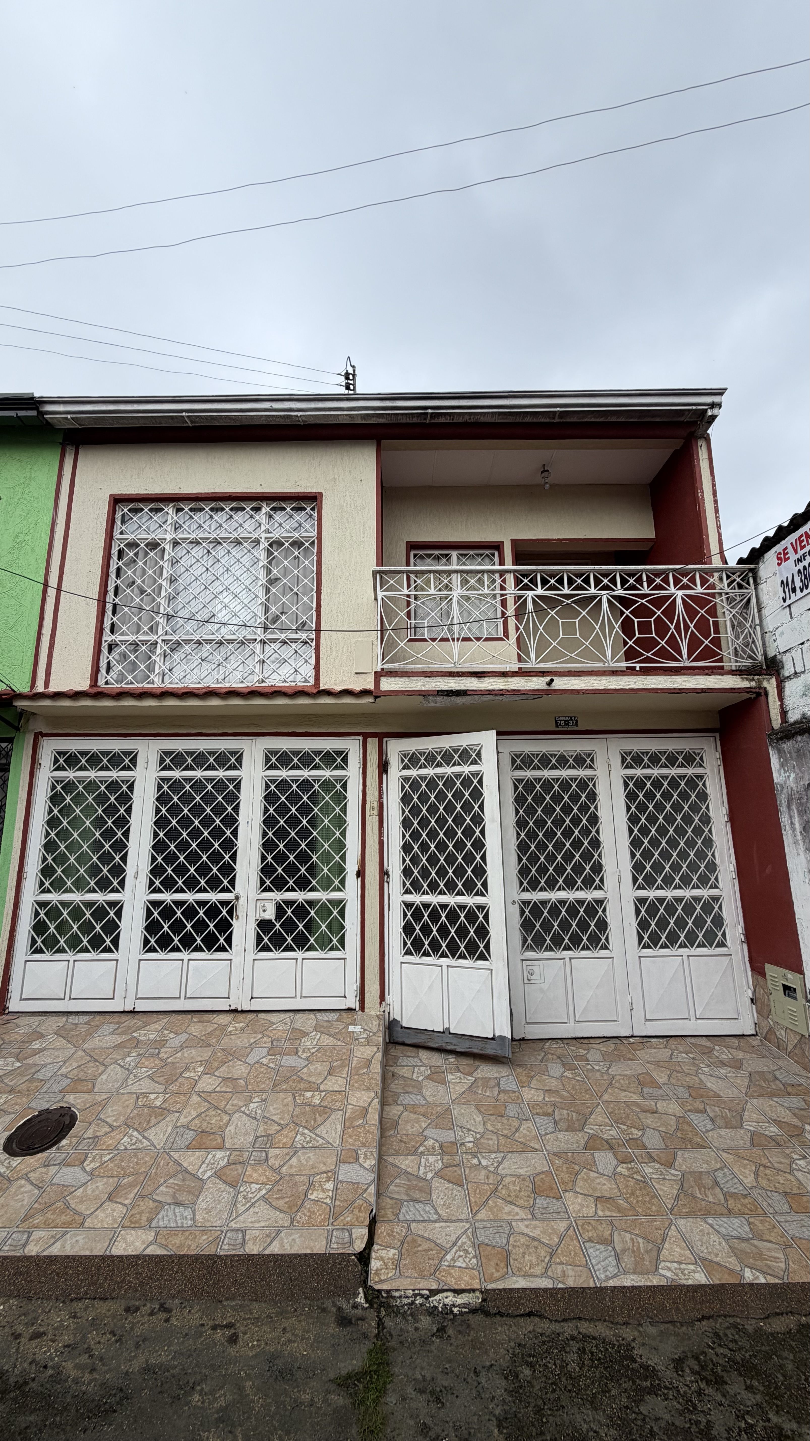 Casa en venta Tolima Ibagué Ub Ciudad Blanca 230 m2 Habitaciones 4 Baños 3 Garajes 2 Precio $310000000