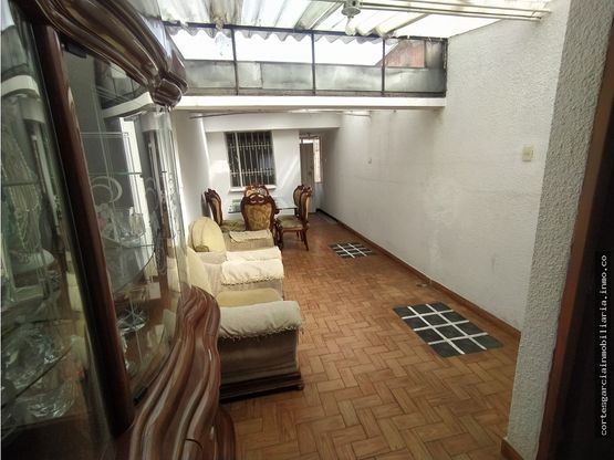 Casa en arriendo Cundinamarca Bogotá Playas De Jaboque 70 m2 Habitaciones 4 Baños 3 Garajes 1 Precio $2500000