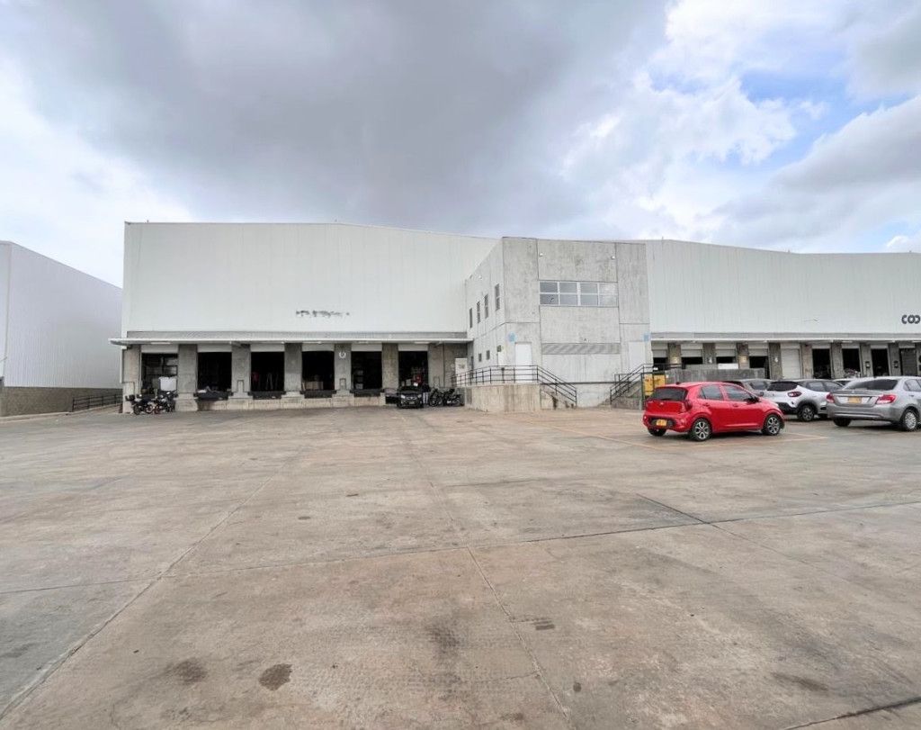 Bodega en arriendo Atlántico Barranquilla Villa Carolina 1812 m2 Habitaciones 0 Baños 0 Garajes 0 Precio $59181816