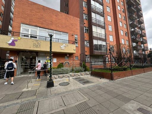 Apartamento en arriendo Cundinamarca Bogotá Bavaria Techo Et Iii 60 m2 Habitaciones 3 Baños 2 Garajes 1 Precio $2500000