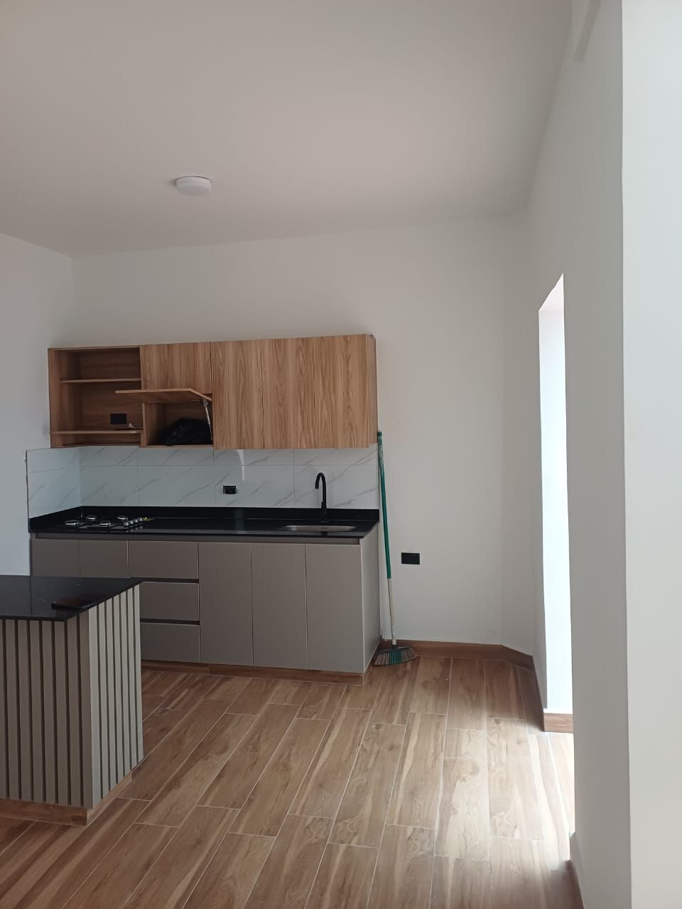 Casa en venta Antioquia Medellín Laureles 230 m2 Habitaciones 4 Baños 3 Garajes 2 Precio $950000000