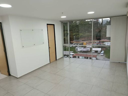Oficina en arriendo Antioquia Medellín Villa Carlota 55 m2 Habitaciones 0 Baños 1 Garajes 2 Precio $5500000