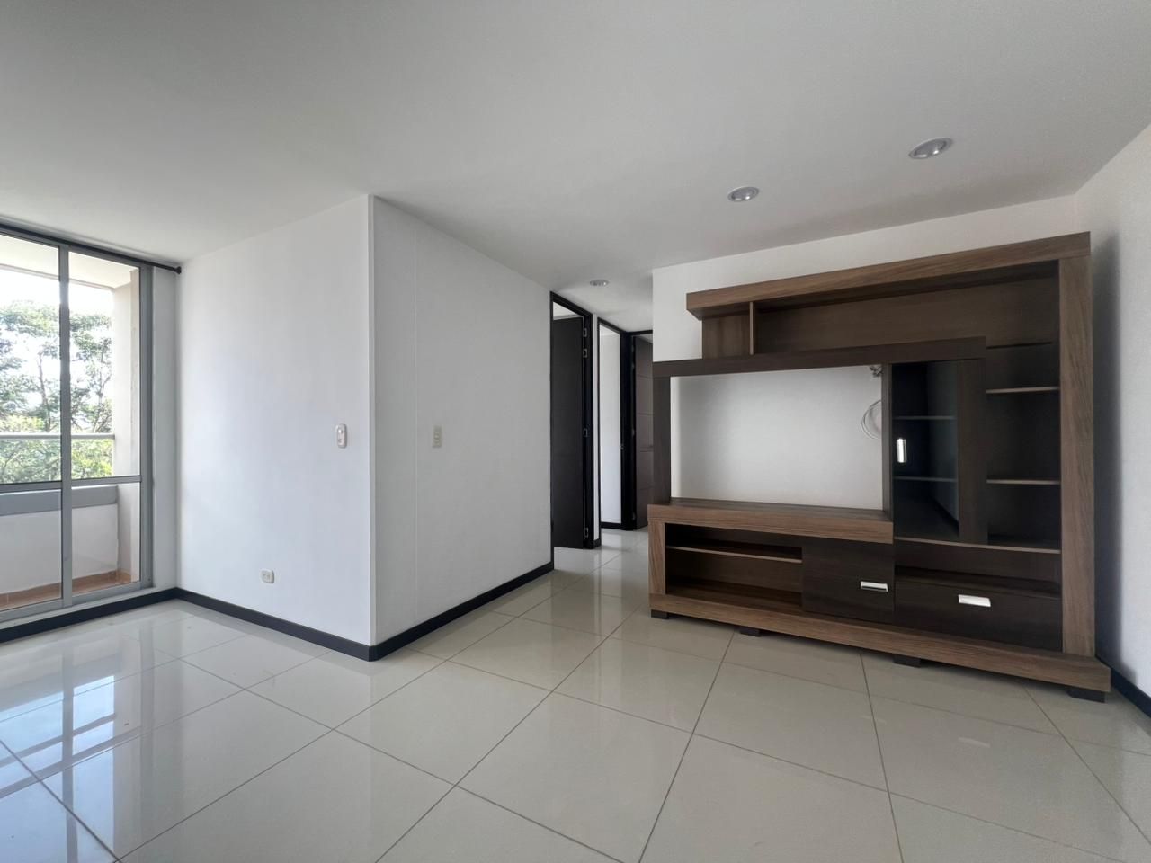 Apartamento en arriendo Antioquia Envigado Trianon 70 m2 Habitaciones 3 Baños 2 Garajes 1 Precio $2850000