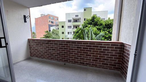 Apartamento en arriendo Antioquia Medellín Florida Nueva 115 m2 Habitaciones 4 Baños 2 Garajes 1 Precio $3500000