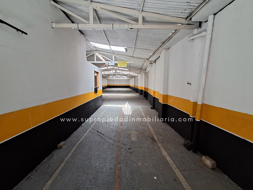 Bodega en arriendo Antioquia Itagüí Villa Paula 250 m2 Habitaciones 0 Baños 1 Garajes 0 Precio $8000000