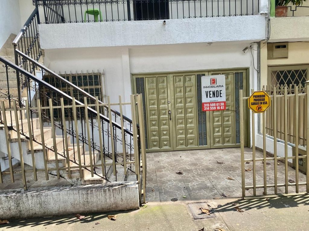 Casa en venta Valle Del Cauca Cali Santa Elena 133 m2 Habitaciones 5 Baños 2 Garajes 1 Precio $270000000