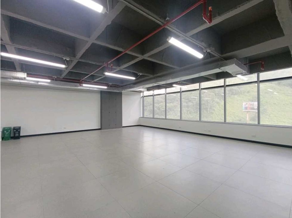 Oficina en arriendo Antioquia Medellín San Diego 107 m2 Habitaciones 0 Baños 1 Garajes 1 Precio $9520000