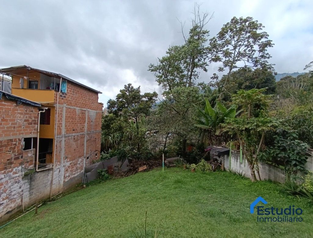 Casa en venta Antioquia Medellín Naranjitos 788 m2 Habitaciones 1 Baños 1 Garajes 0 Precio $1500000000