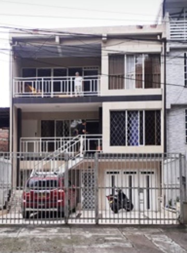 Casa en venta Valle Del Cauca Cali San Judas Tadeo I 411 m2 Habitaciones 4 Baños 2 Garajes 2 Precio $850000000