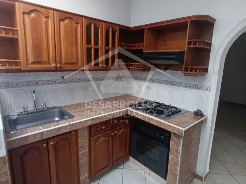 Apartamento en arriendo o venta Antioquia Medellín La Candelaria 60 m2 Habitaciones 2 Baños 1 Garajes 0 Precio venta $200000000 Precio arriendo $1300000