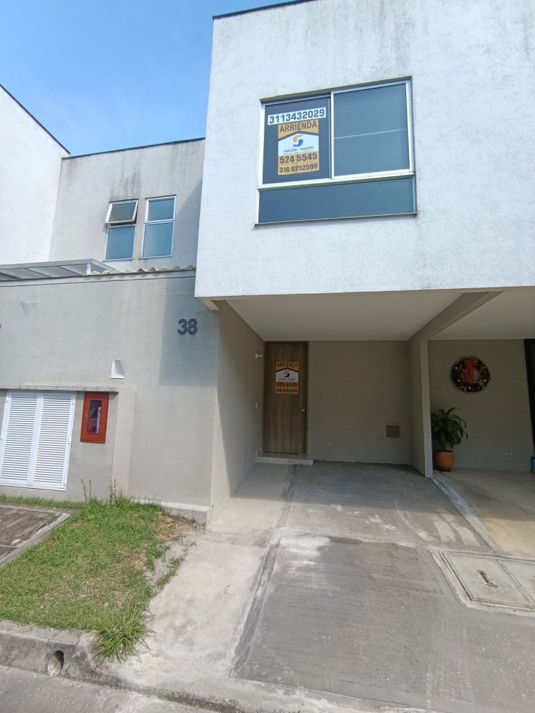 Casa en arriendo Valle Del Cauca Jamundí Libertadores 92 m2 Habitaciones 3 Baños 3 Garajes 1 Precio $1600000