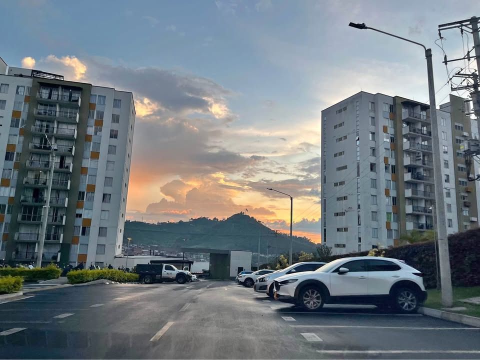 Apartamento en venta Risaralda Dosquebradas Montebonito 55 m2 Habitaciones 3 Baños 2 Garajes 1 Precio $290000000