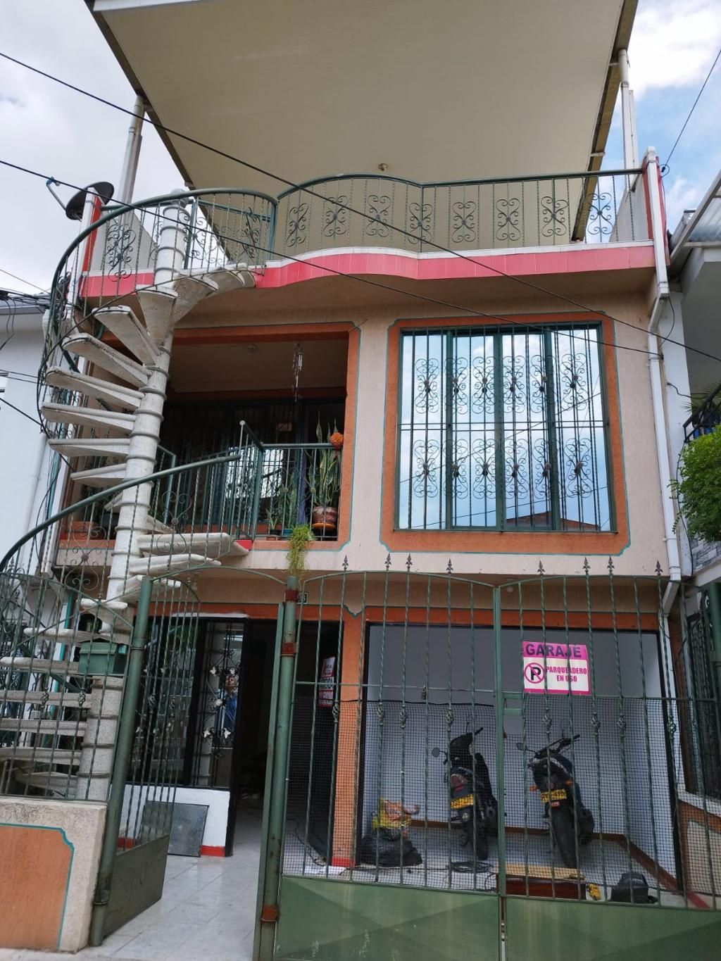 Casa en arriendo Valle Del Cauca Cali Nueva Floresta Del Ict 100 m2 Habitaciones 4 Baños 1 Garajes 0 Precio $1300000