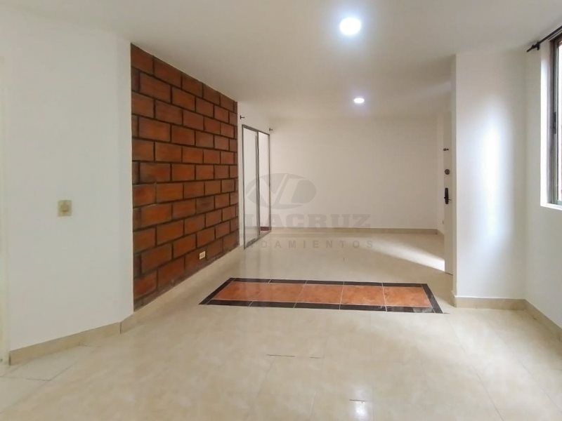Apartamento en arriendo Antioquia Medellín Campo Alegre 80 m2 Habitaciones 2 Baños 2 Garajes 0 Precio $2350000