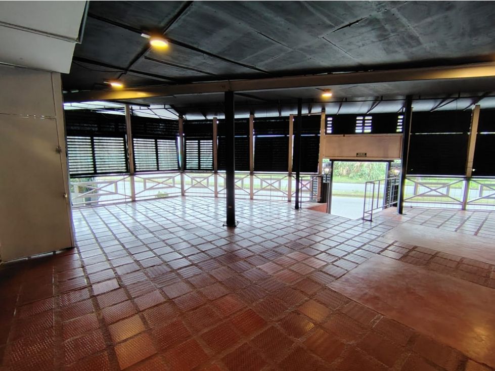 Local en arriendo Quindío Armenia Br Parque Residencial Santa Barbara 73 m2 Habitaciones 0 Baños 2 Garajes 0 Precio $1500000