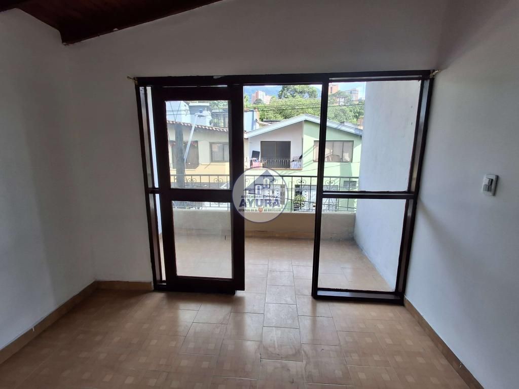Apartamento en arriendo Antioquia Envigado La Mesa 130 m2 Habitaciones 6 Baños 2 Garajes 0 Precio $3300000