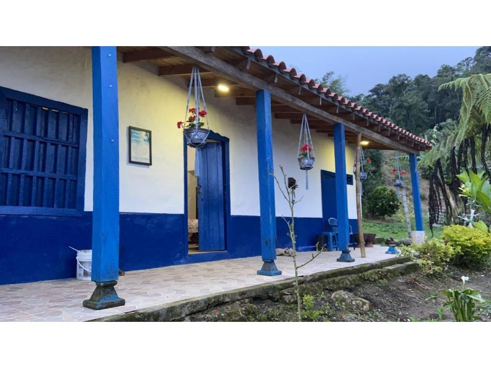 Lote en venta Antioquia Peñol Peñol 20494 m2 Habitaciones 0 Baños 0 Garajes 2 Precio $1000000000