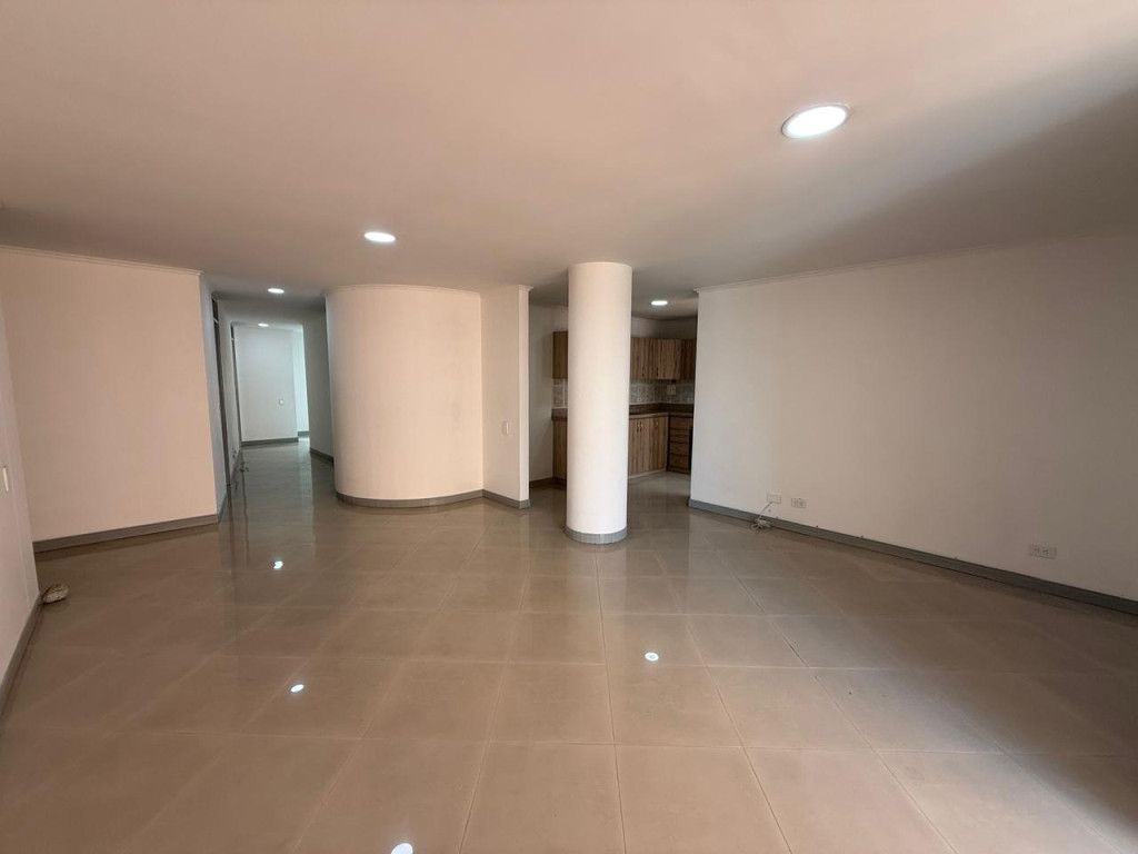 Apartamento en venta Antioquia Medellín Lorena 112 m2 Habitaciones 3 Baños 2 Garajes 1 Precio $772000000