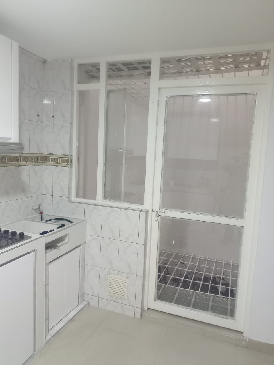 Casa en venta Cundinamarca Bogotá Lago De Suba 310 m2 Habitaciones 6 Baños 4 Garajes 1 Precio $930000000