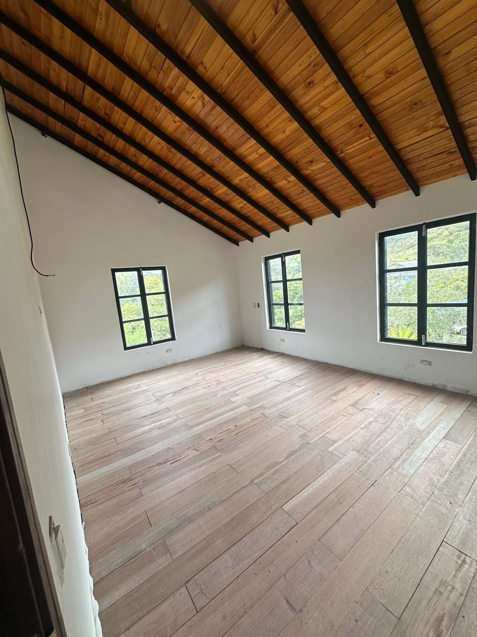 Casa Campestre en venta Cundinamarca La Calera La Pradera De Potosí 250 m2 Habitaciones 2 Baños 3 Garajes 4 Precio $500000000