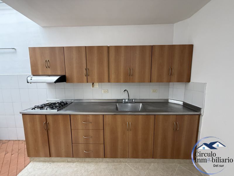 Apartamento en arriendo Antioquia Envigado Bucarest 90 m2 Habitaciones 3 Baños 2 Garajes 0 Precio $3000000