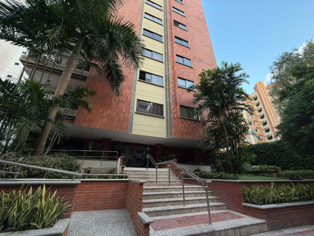 Apartamento en venta Atlántico Barranquilla Altos Del Prado 296 m2 Habitaciones 5 Baños 5 Garajes 4 Precio $1500000000