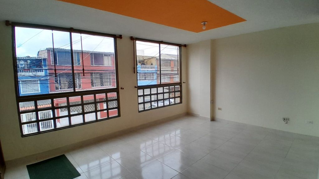 Apartamento en arriendo Cundinamarca Bogotá Villa Luz 136 m2 Habitaciones 3 Baños 2 Garajes 0 Precio $2100000
