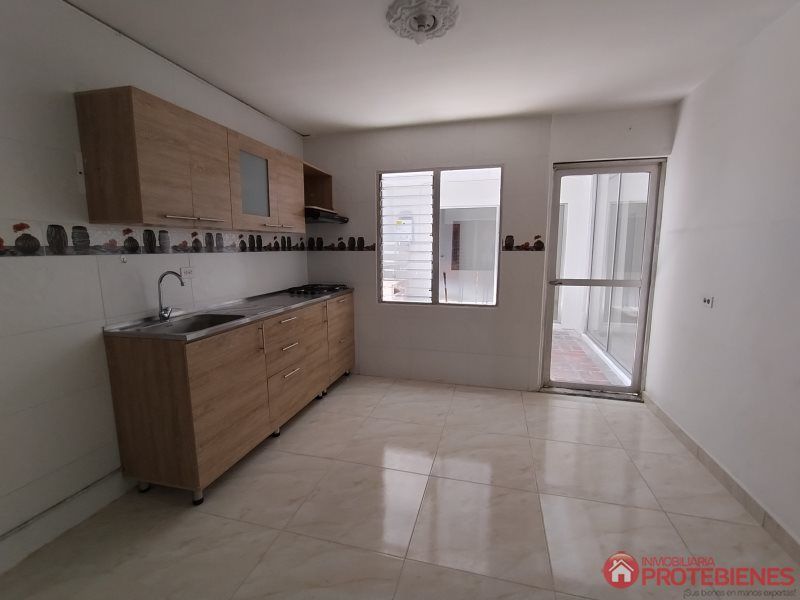 Casa en arriendo Antioquia Medellín Santa Fe 110 m2 Habitaciones 3 Baños 2 Garajes 0 Precio $2700000