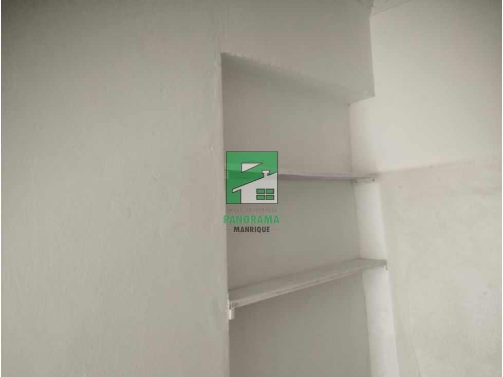 Apartaestudio en arriendo Antioquia Medellín Campo Valdes No1 15 m2 Habitaciones 1 Baños 1 Garajes 0 Precio $550000