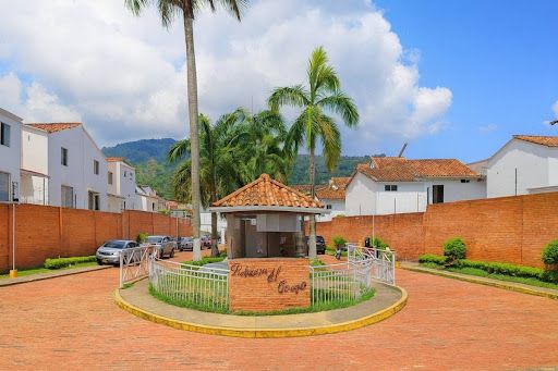 Casa Campestre en arriendo Santander Bucaramanga Palmeras Del Cacique 230 m2 Habitaciones 4 Baños 4 Garajes 2 Precio $5540000