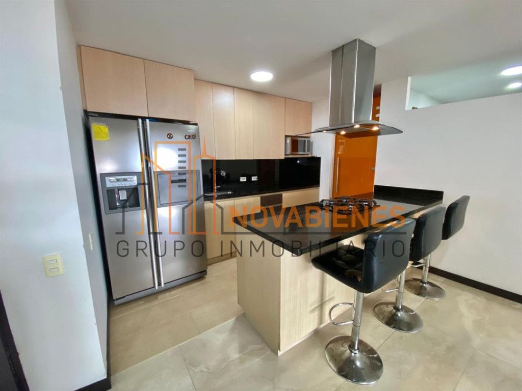 Apartamento en venta Antioquia Envigado Loma De Las Brujas 105 m2 Habitaciones 3 Baños 3 Garajes 2 Precio $1050000000