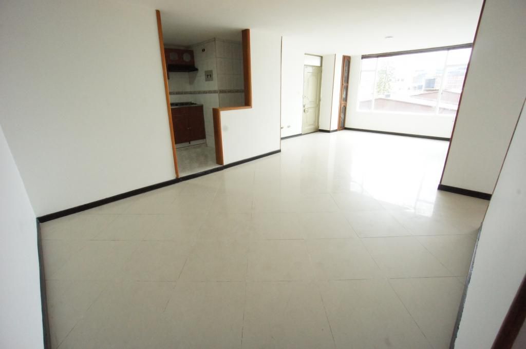 Apartamento en venta Cundinamarca Bogotá Normandía 90 m2 Habitaciones 3 Baños 2 Garajes 1 Precio $420000000