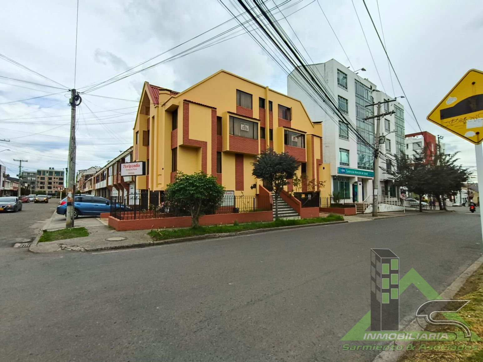 Casa en venta Cundinamarca Zipaquirá Algarra Iii 417 m2 Habitaciones 3 Baños 4 Garajes 2 Precio $1400000000