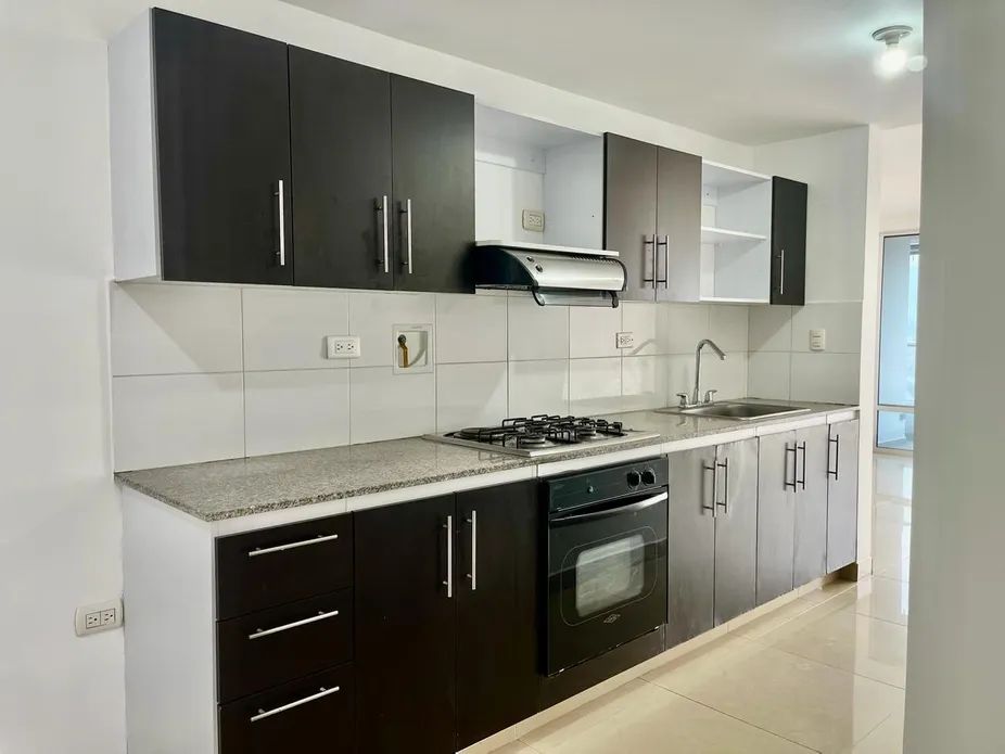 Apartamento en venta Antioquia Medellín El Poblado 113 m2 Habitaciones 3 Baños 2 Garajes 2 Precio $600000000