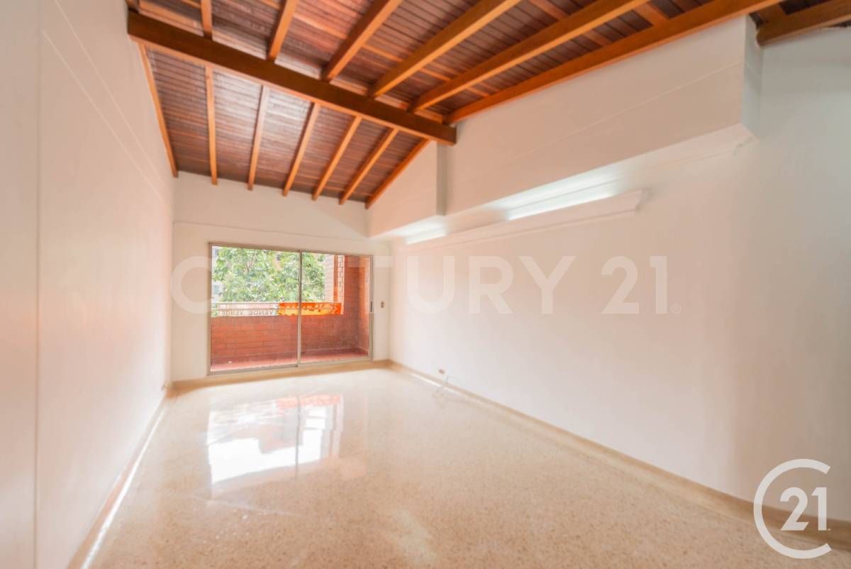 Apartamento en venta Antioquia Medellín Florida Nueva 125 m2 Habitaciones 4 Baños 2 Garajes 2 Precio $600000000