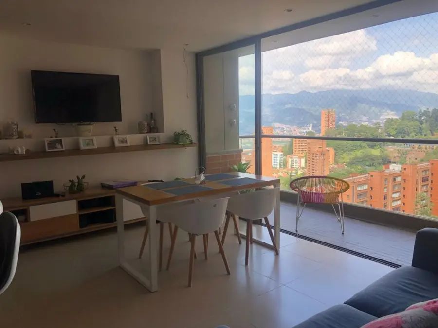 Apartamento en venta Antioquia Medellín Altos Del Poblado 90 m2 Habitaciones 3 Baños 2 Garajes 2 Precio $550000000