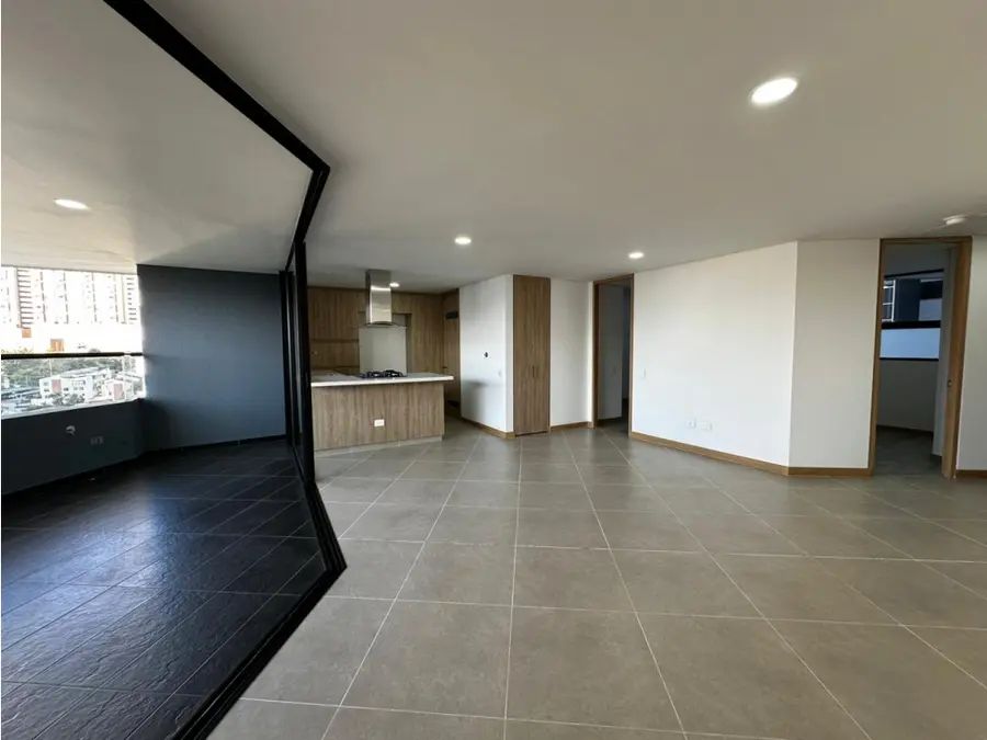 Apartamento en venta Antioquia Medellín Asomadera No1 100 m2 Habitaciones 3 Baños 3 Garajes 2 Precio $790000000