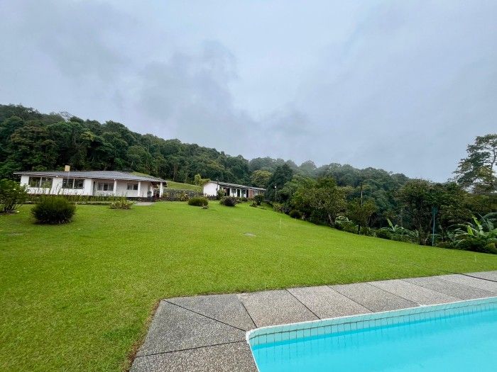 Casa en venta Valle Del Cauca Yumbo Yumbo 300 m2 Habitaciones 3 Baños 2 Garajes 15 Precio $1900000000