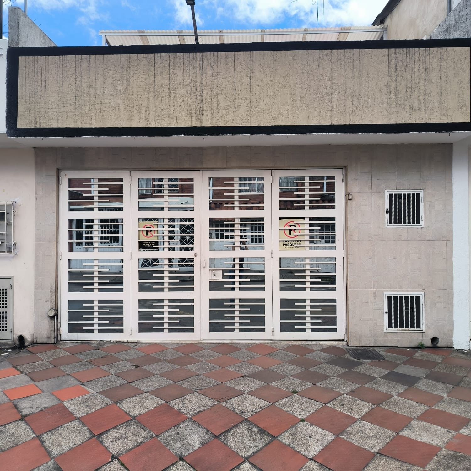 Casa en venta Cundinamarca Bogotá Torremolinos 150 m2 Habitaciones 3 Baños 3 Garajes 2 Precio $580000000