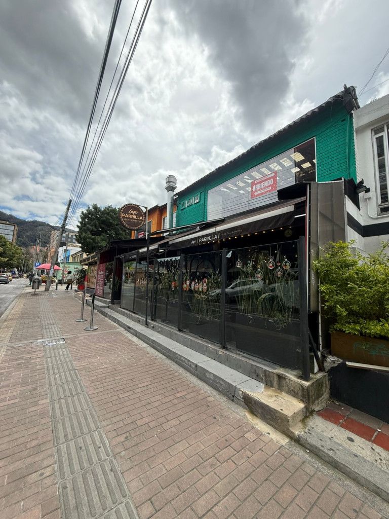 Local en venta Cundinamarca Bogotá El Espartillal 280 m2 Habitaciones 0 Baños 4 Garajes 0 Precio $4200000000